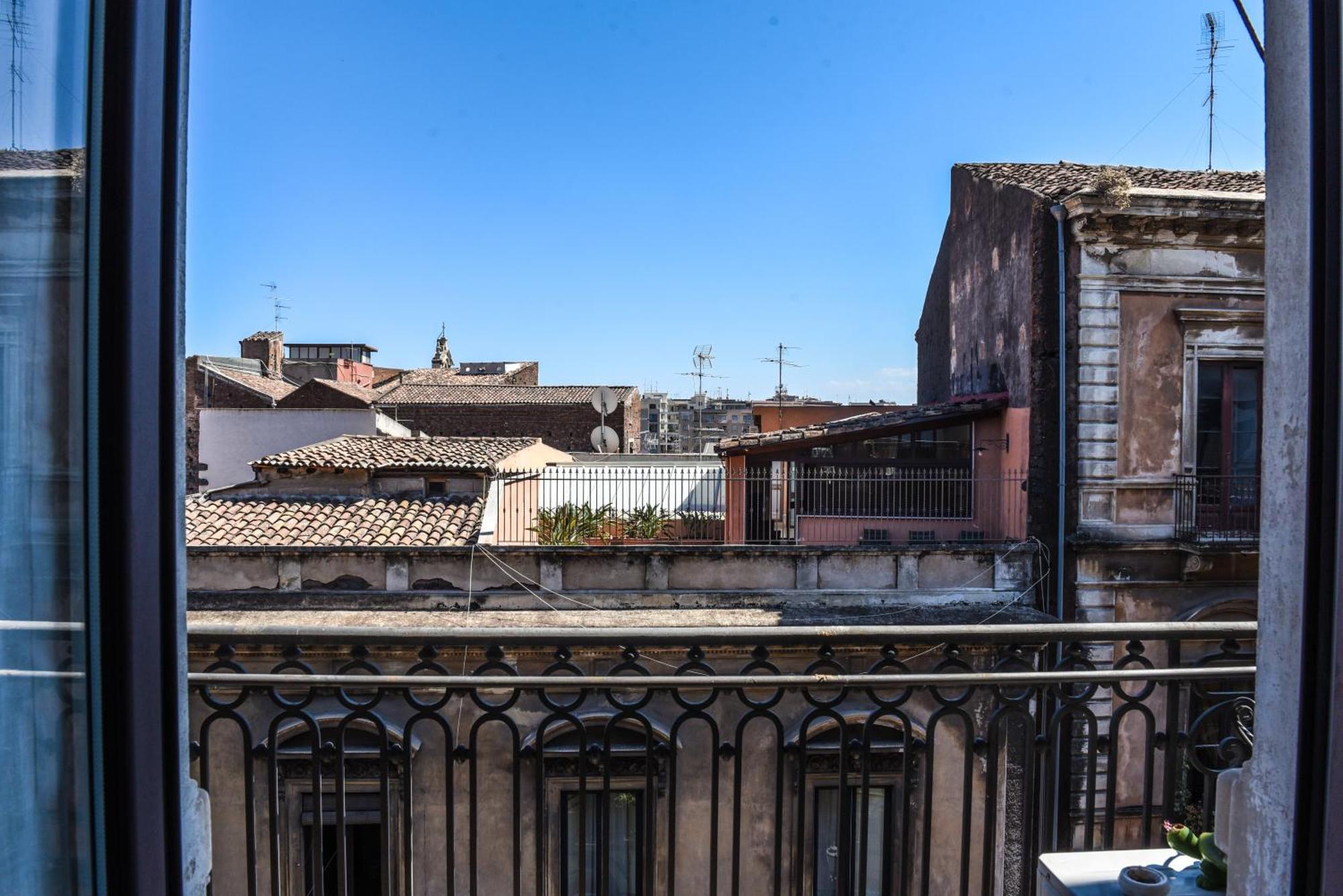Exclusive Gina'S Apartment Catania Exterior photo