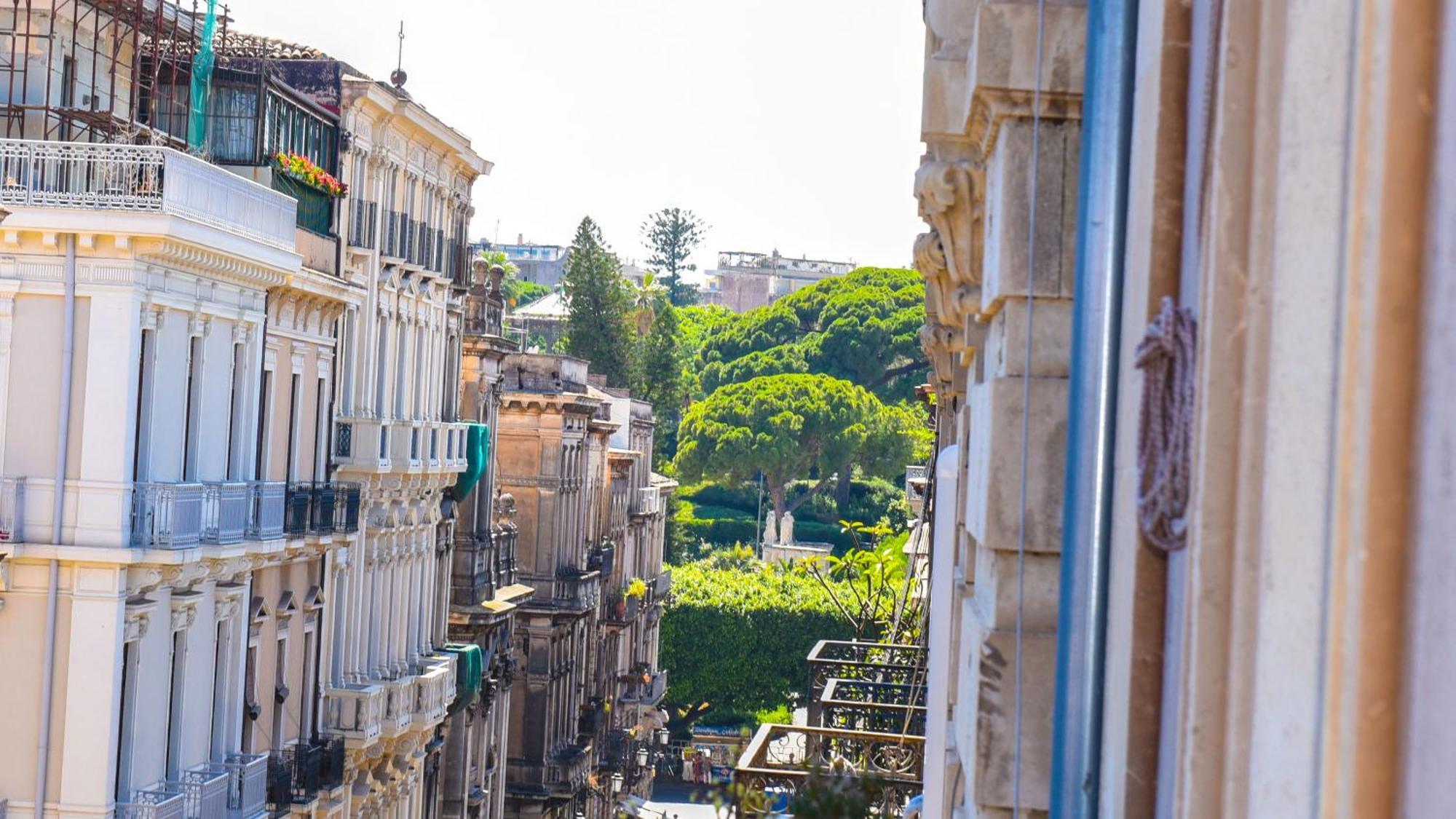 Exclusive Gina'S Apartment Catania Exterior photo